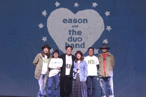 如何解决自动升降LED显示屏出现的花屏和抖动问题?