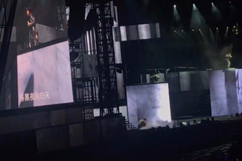 演唱会用可自动升降led舞台屏，营造沉浸式视觉体验